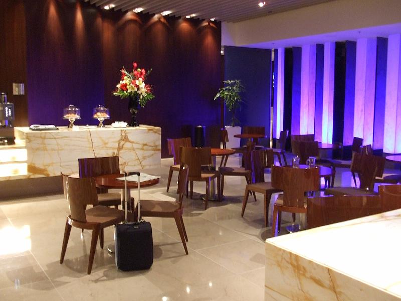 Lounge Singapore Airport T 4 (2)